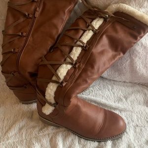 Size 9.5 knee high boots cute, comfortable and warm